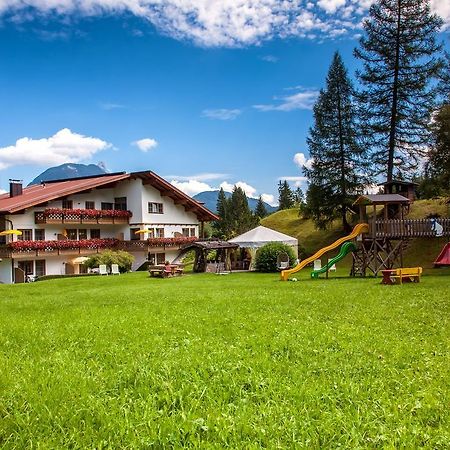 Ferienhaus Kirchplatzl Leutasch Exteriör bild
