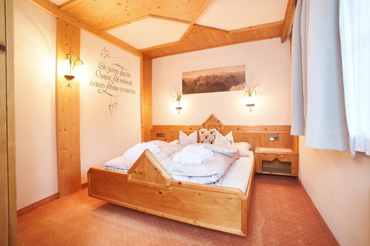 Ferienhaus Kirchplatzl Leutasch Exteriör bild