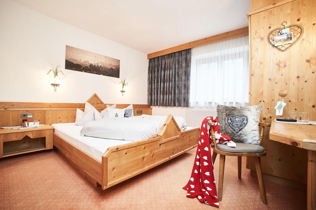 Ferienhaus Kirchplatzl Leutasch Exteriör bild